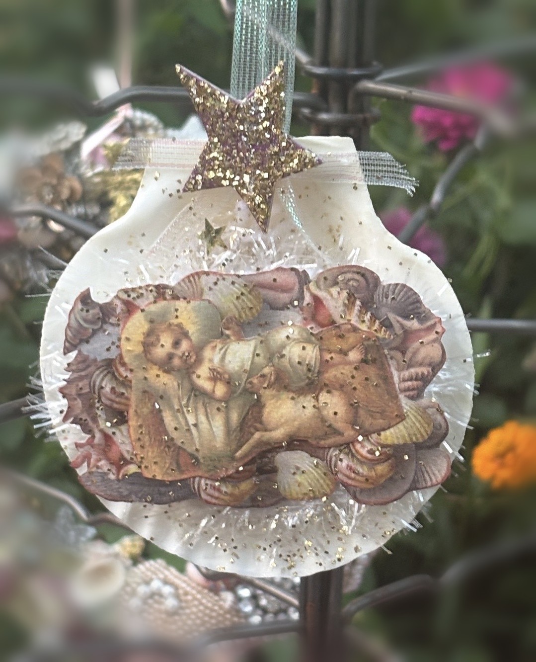 Little Lamb, Big Love: Scallop Shell Baby Jesus Nativity Ornament - Image 2